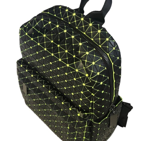 Geometric Backpack - Picture 4 of 8